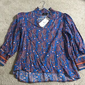 NWT Emily Lovelock top